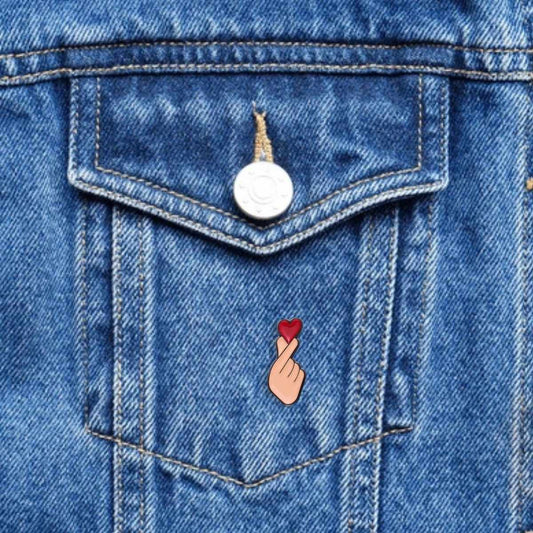 Pin Corazón Coreano