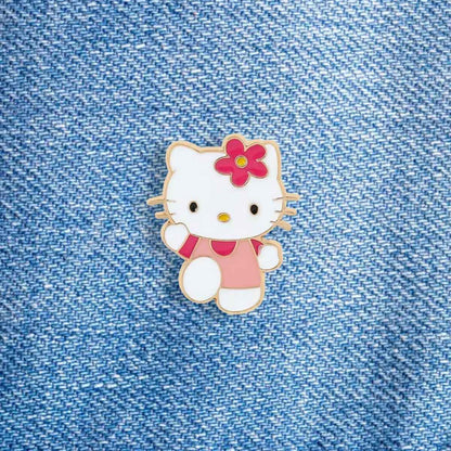 Pin Hello Kitty con flor