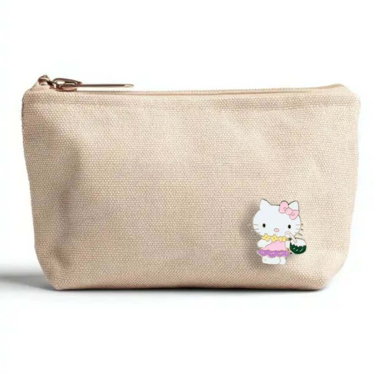 Pin Hello Kitty con jugo