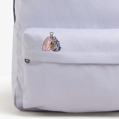 Pin Pulmones con Mariposas